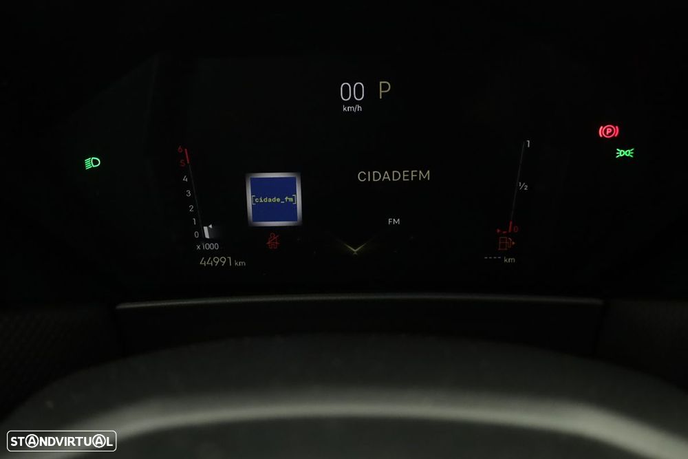 DS DS4 1.5 BlueHDi Trocadero Cross EAT8 - 15