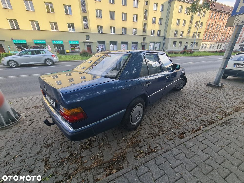 Mercedes-Benz W124 (1984-1993) - 3