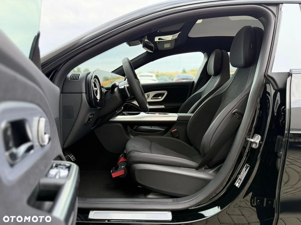 Mercedes-Benz CLA - 19