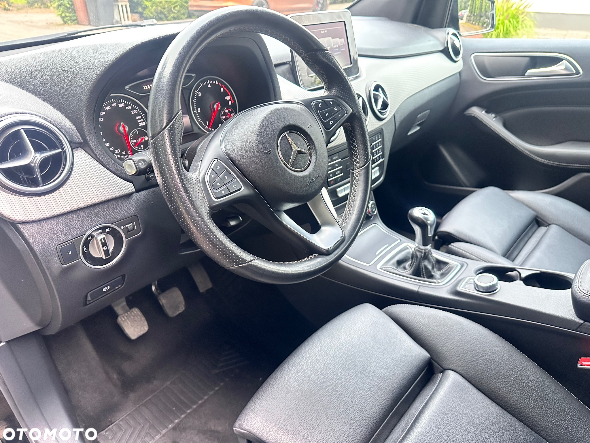 Mercedes-Benz Klasa B 180 CDI BlueEFFICIENCY Edition Style - 20