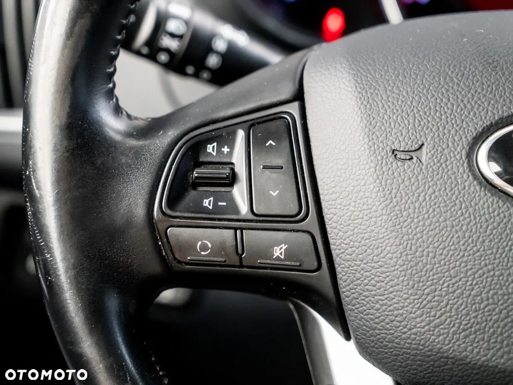 Kia Rio 1.2 Business Line - 28