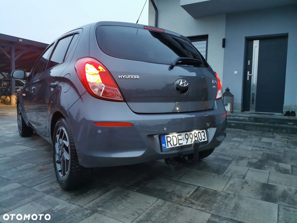 Hyundai i20 1.4 Automatik Comfort - 21