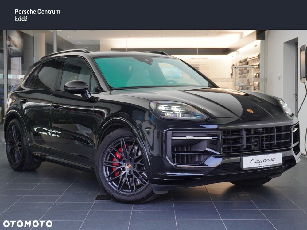 Porsche Cayenne GTS - 2