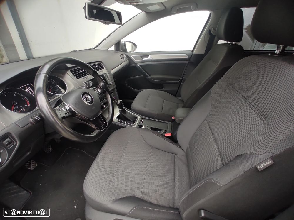 VW Golf Variant 1.6 TDi Confortline - 8