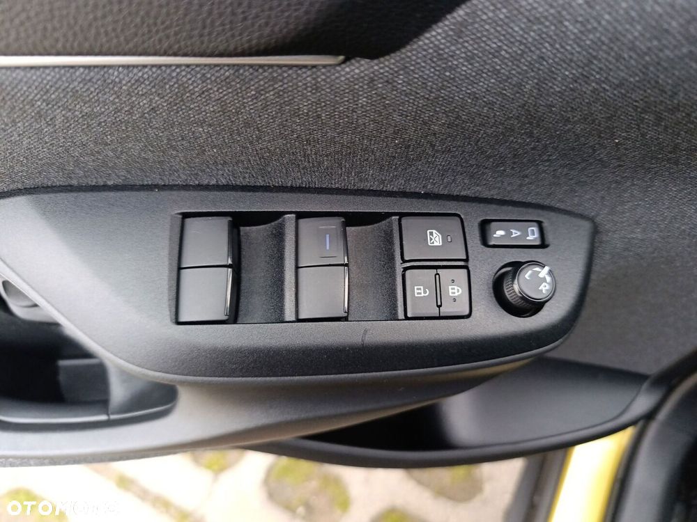 Toyota Yaris Cross 1.5 Comfort CVT - 28