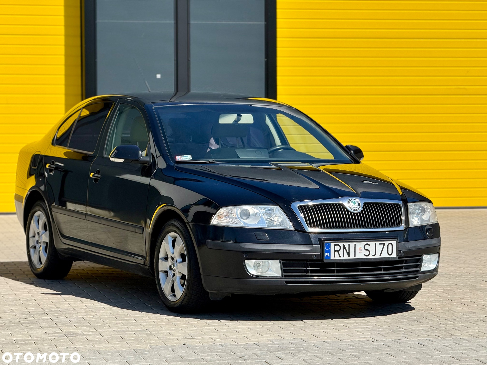 Skoda Octavia 2.0 TDI DPF Elegance DSG - 2