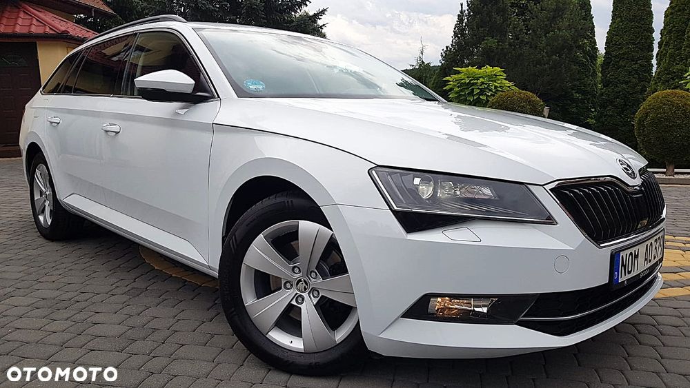 Skoda Superb 2.0 TDI 4x4 DSG Ambition - 14