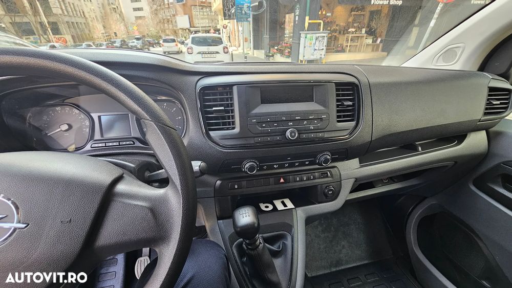Opel Vivaro - 7