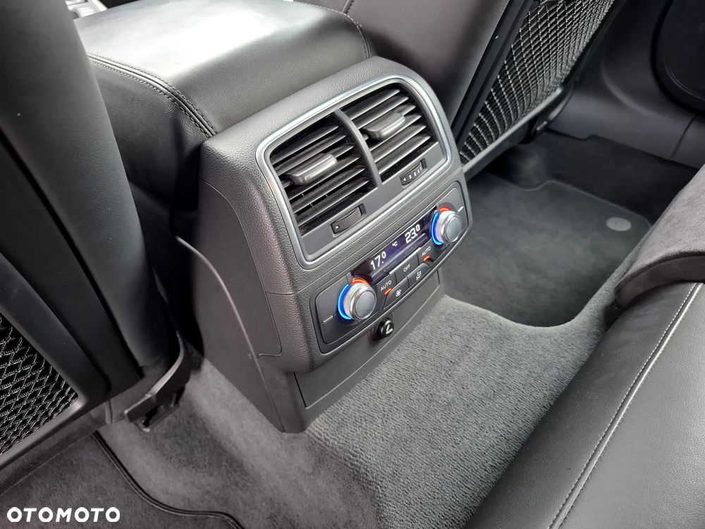 Audi A6 Avant 2.0 TDI DPF multitronic sport selection - 24