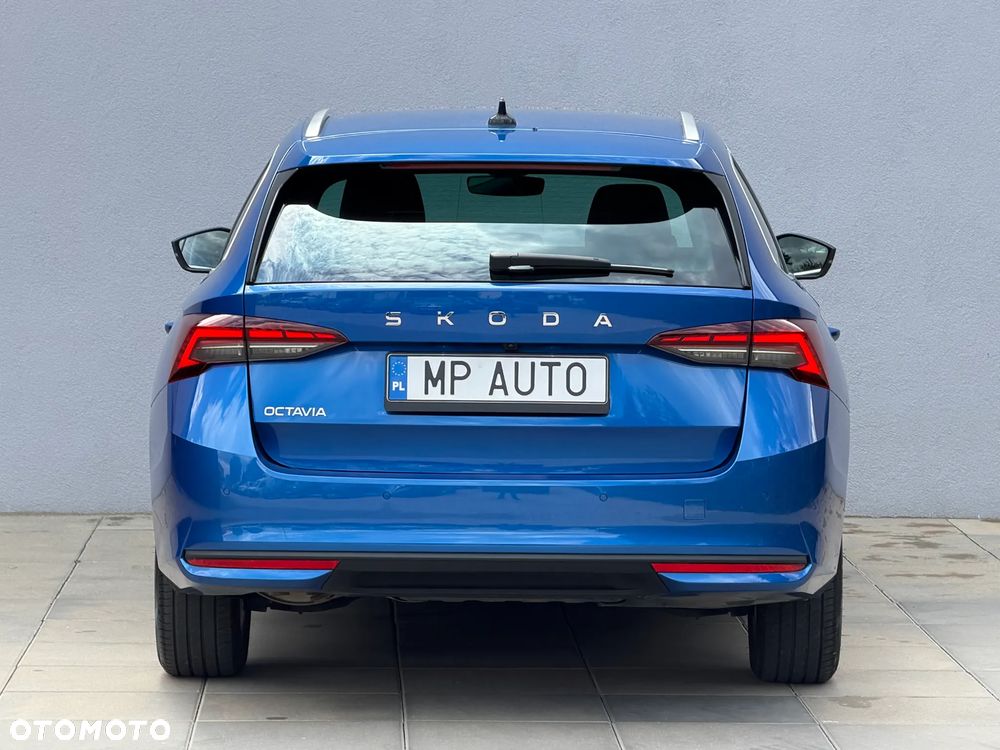 Skoda Octavia 1.5 TSI mHEV Selection DSG - 5
