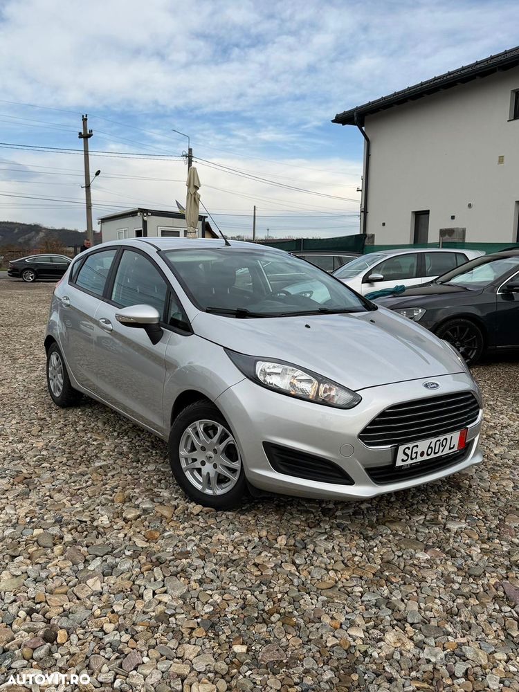 Ford Fiesta 1.6 TDCI Champions Edition - 1