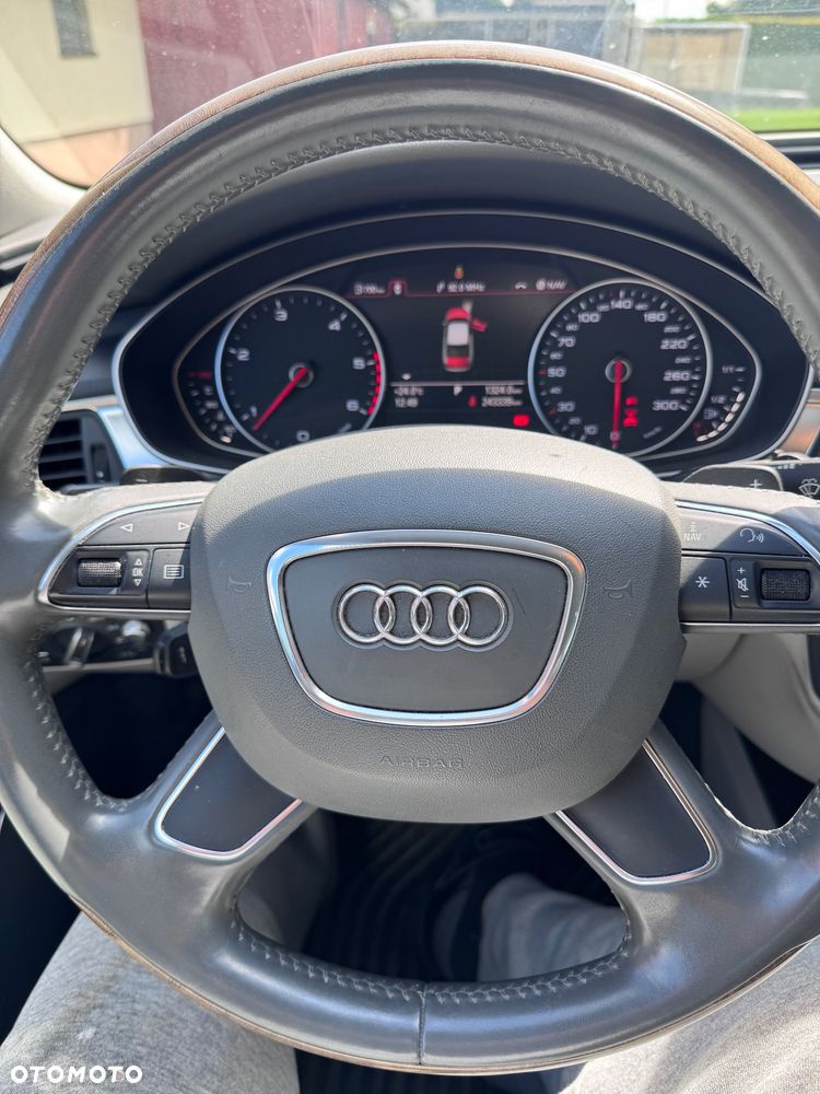 Audi A6 Avant - 15