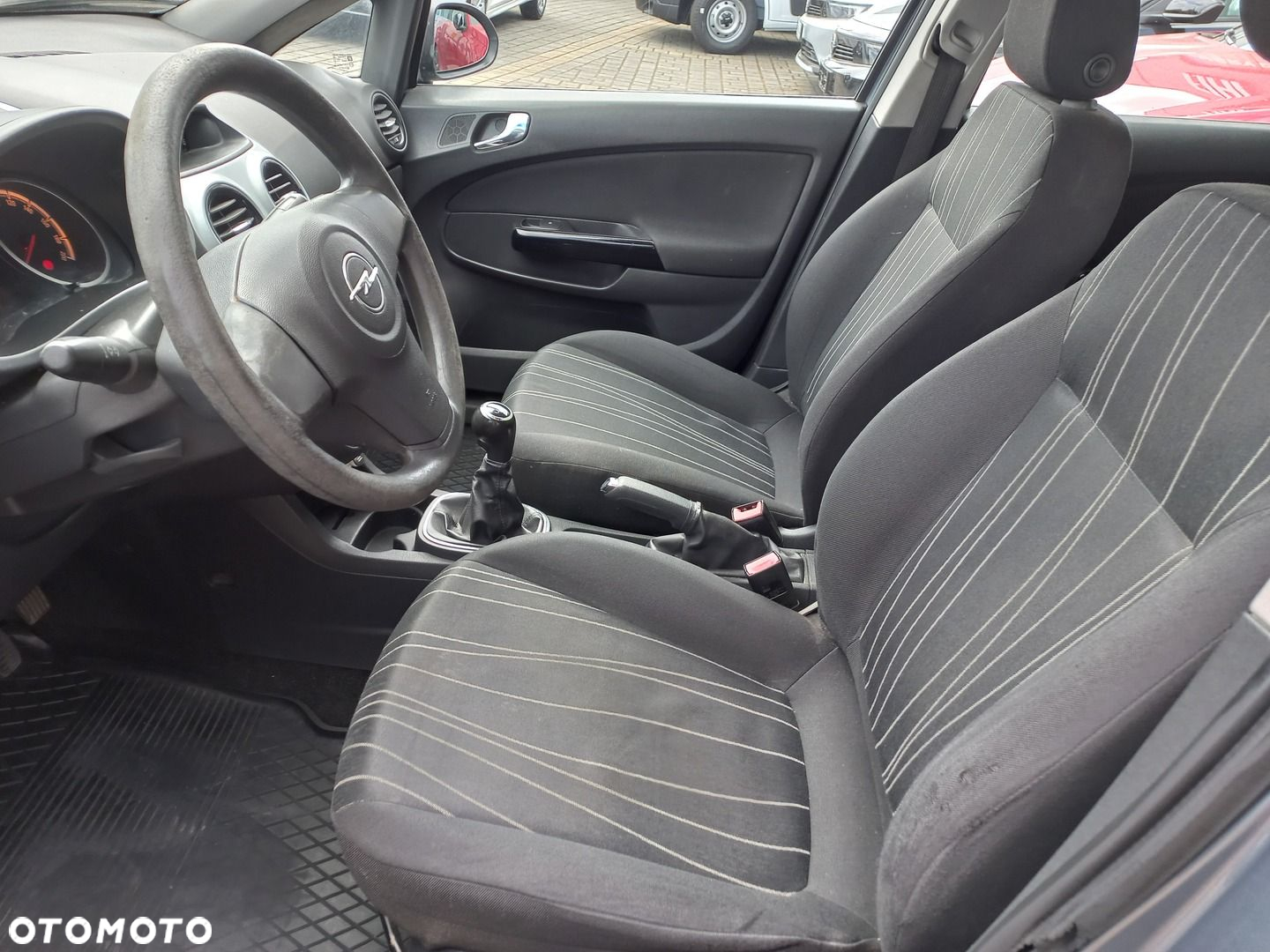 Opel Corsa 1.2 16V Essentia - 7