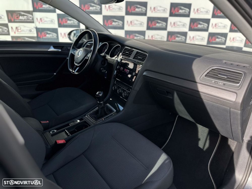 VW Golf 1.0 TSI Stream - 33