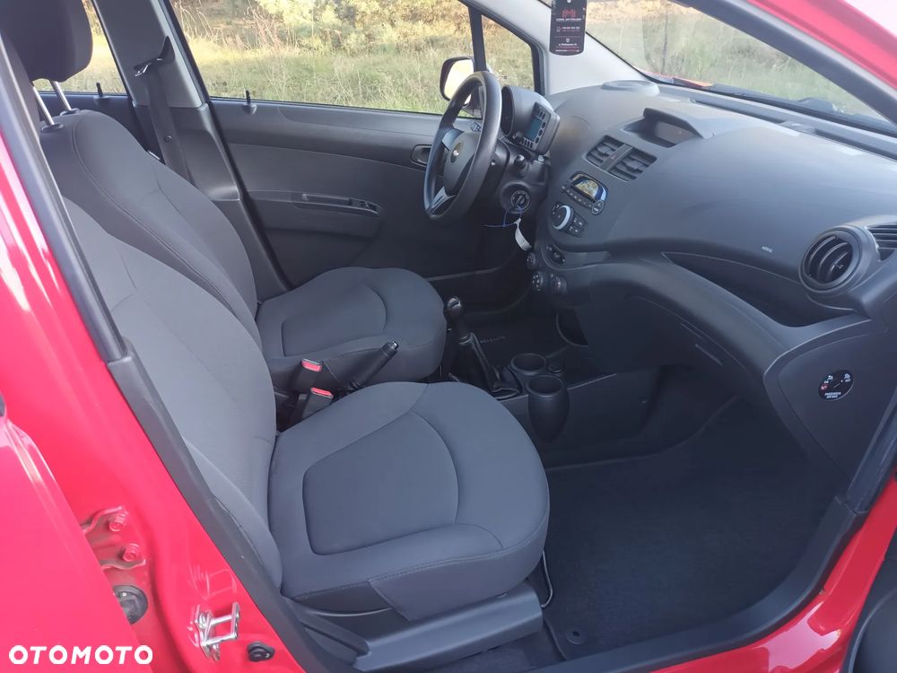 Chevrolet Spark 1.0 Base+ - 18