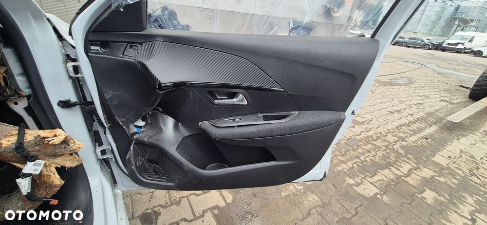Peugeot 208 1.2 PureTech Allure Pack S&S - 23