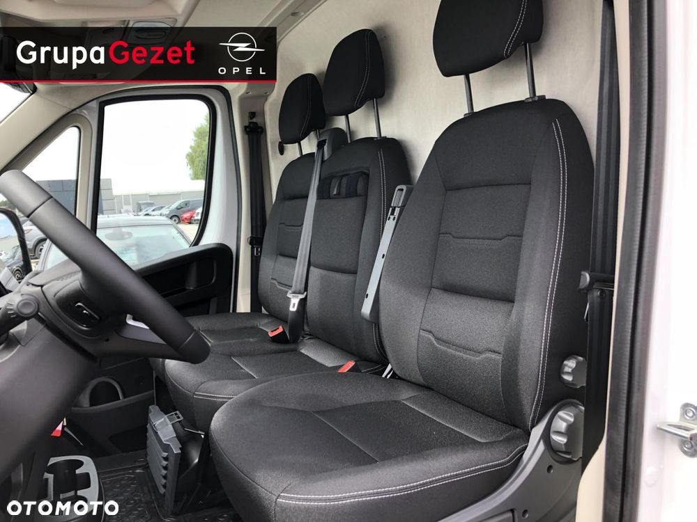 Opel Movano - 8