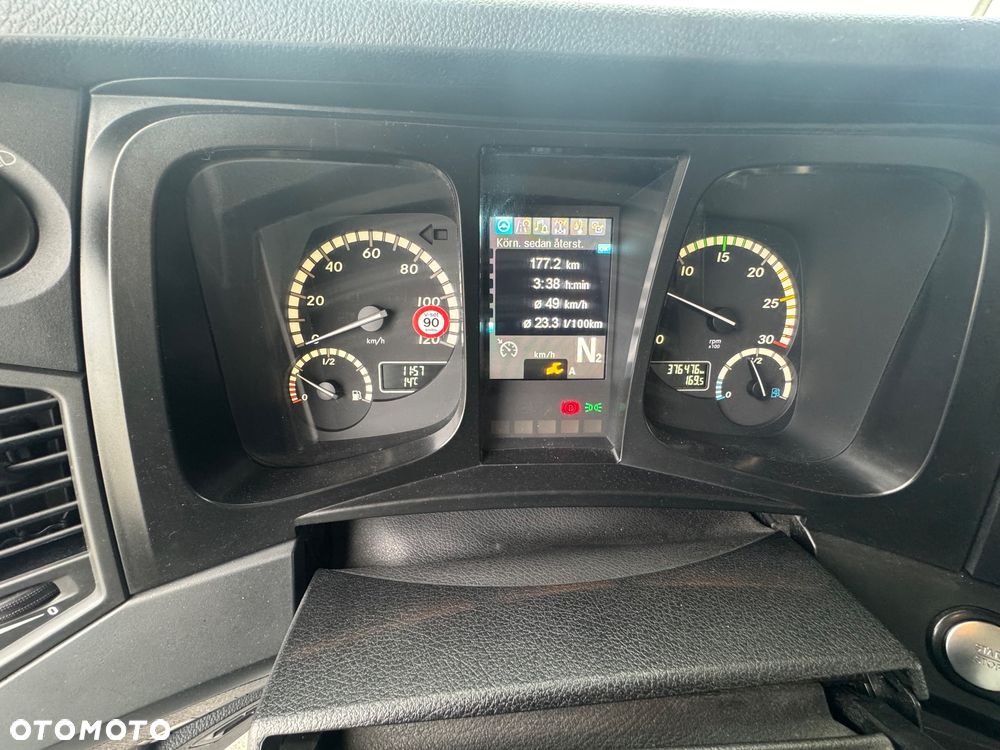 Mercedes-Benz ANTOS 1830 - 38