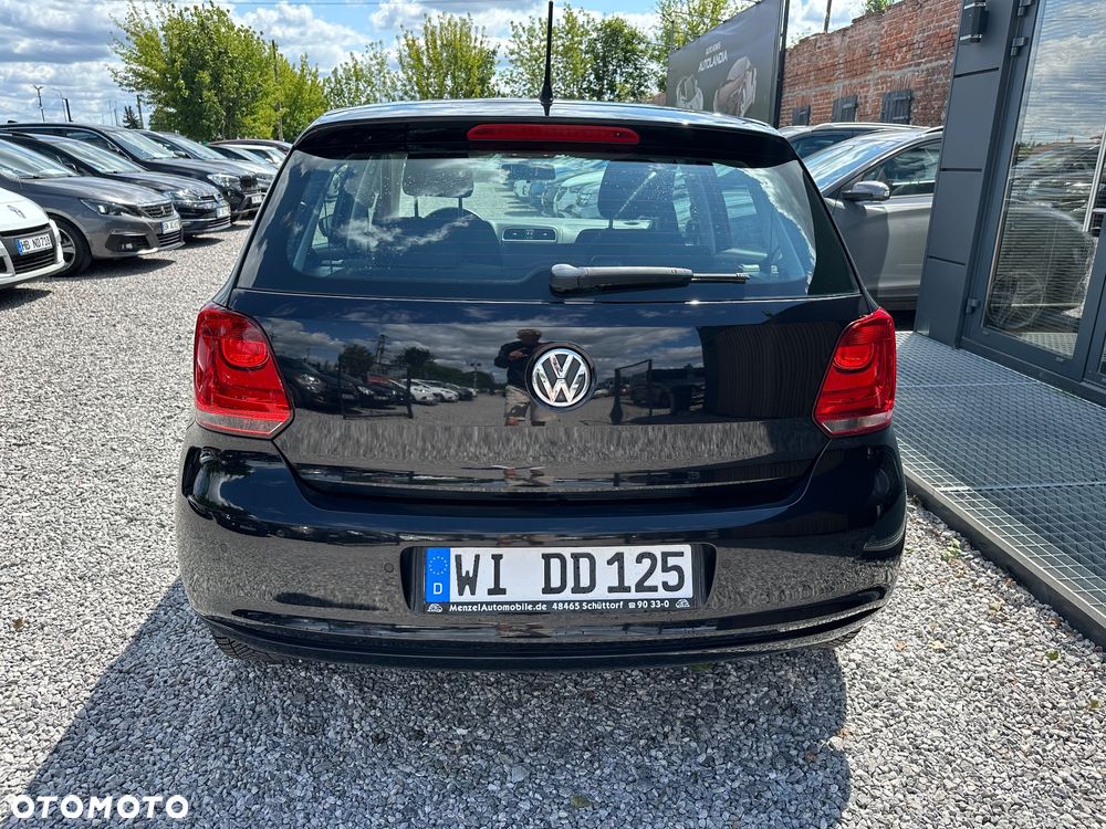 Volkswagen Polo 1.2 Blue Motion Technology Comfortline - 10