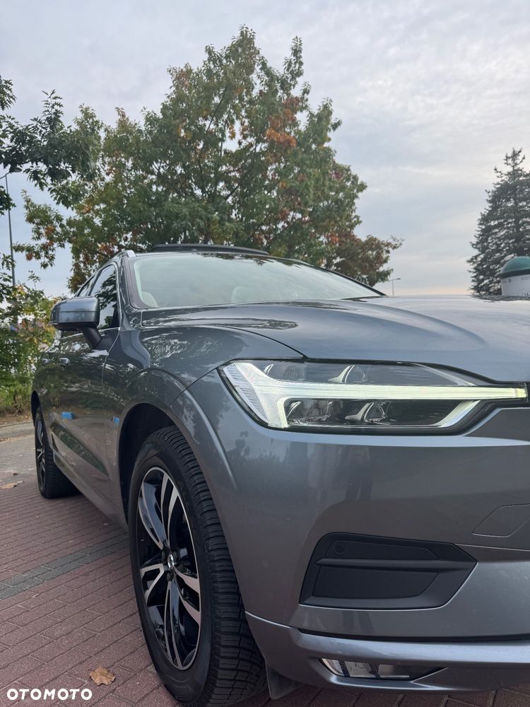 Volvo XC 60 T5 AWD Momentum - 2