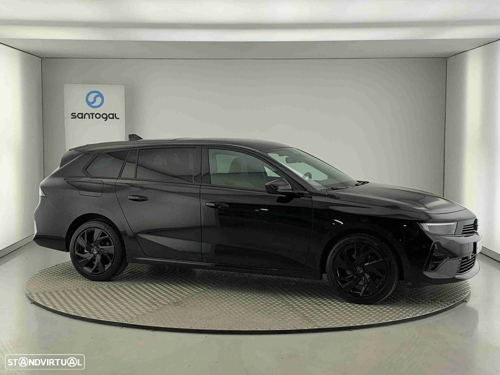 Opel Astra 1.5 D GS Aut. - 1