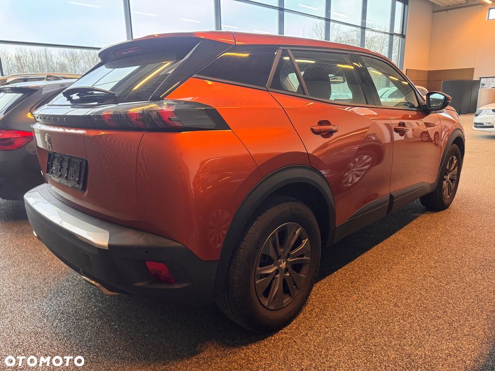 Peugeot 2008 1.2 PureTech Allure Pack S&S - 4