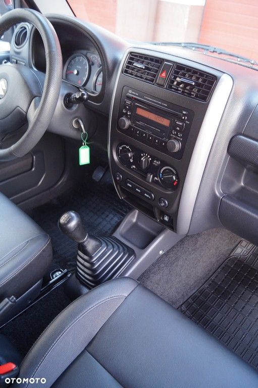 Suzuki Grand Vitara 1.6 Comfort - 26