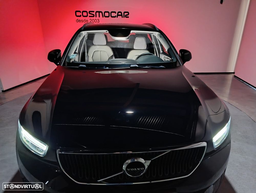 Volvo XC 40 1.5 T2 Momentum Geartronic - 21