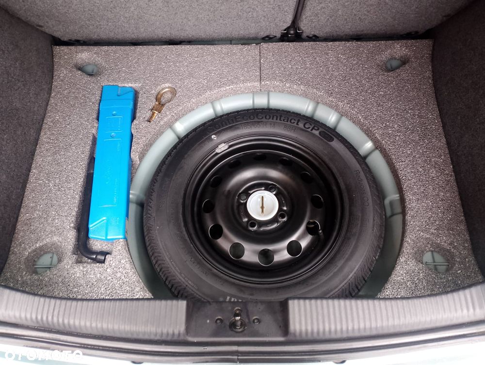 Ford Focus 1.4 Trend - 30