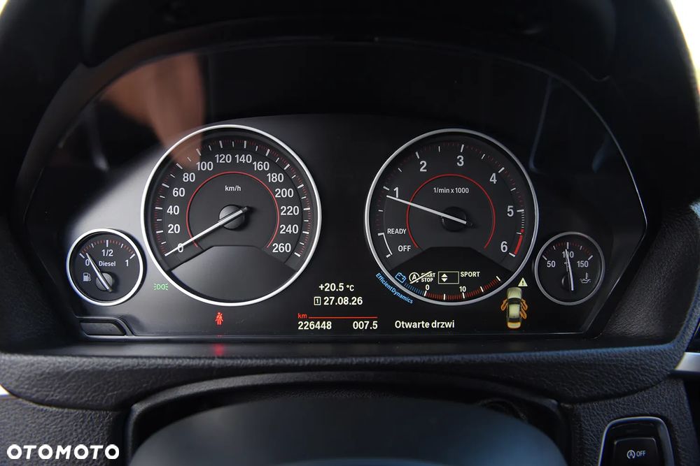 BMW Seria 3 - 33