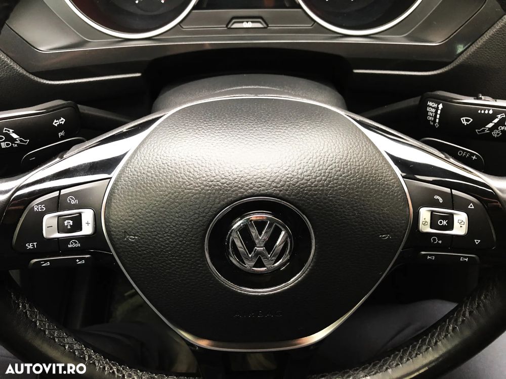 Volkswagen Tiguan 2.0 TDI SCR 4MOTION BlueMotion Technology DSG Exclusive - 22