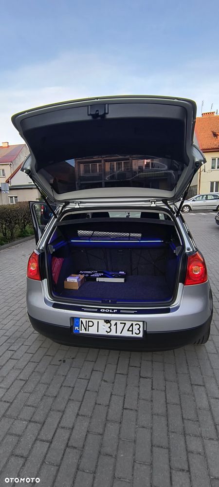 Volkswagen Golf 1.4 FSI Comfortline - 13