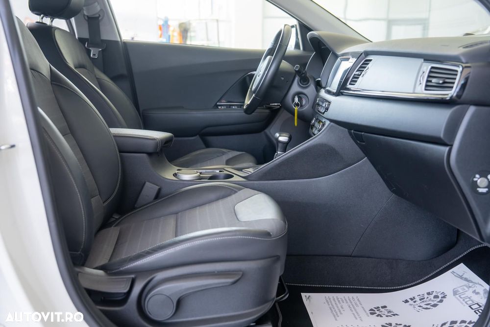 Kia Niro - 15