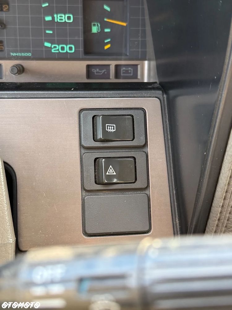 Nissan Laurel 2.8 GL D - 15