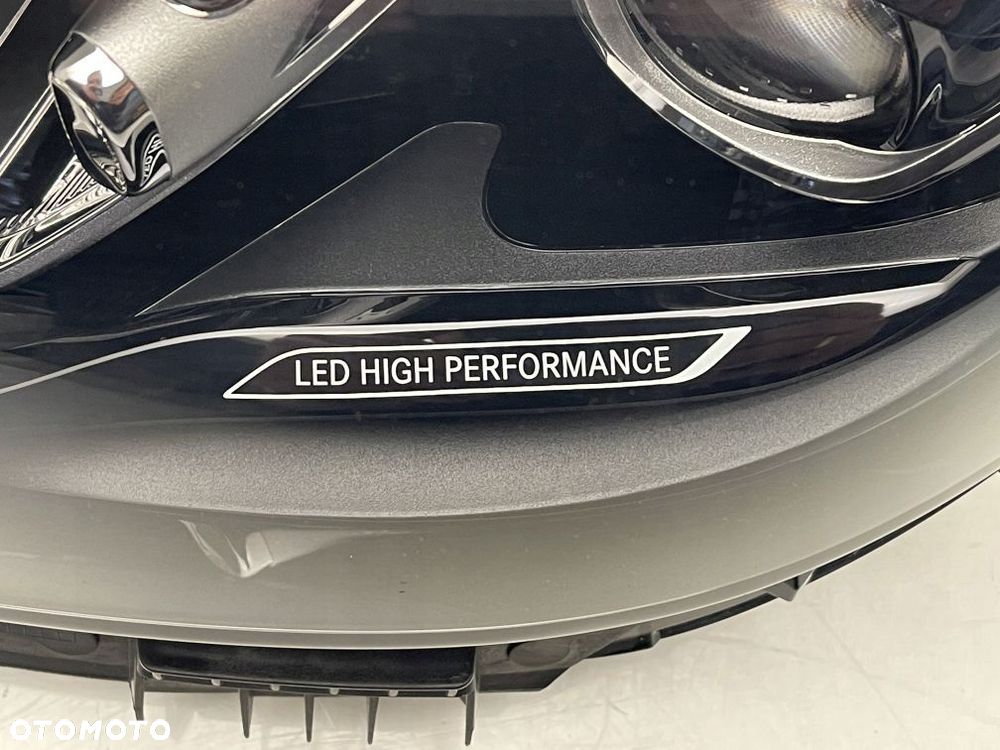 LAMPA PRZEDNIA LEWA MERCEDES C KLASA W206 LED HIGH PERFORMANCE A2069067103 - 2