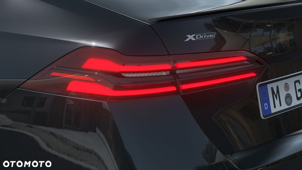 BMW Seria 5 540d xDrive - 9