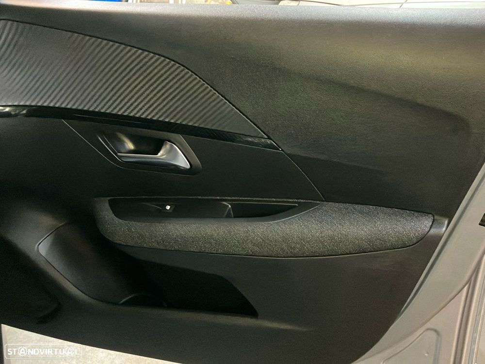 Peugeot 208 - 20
