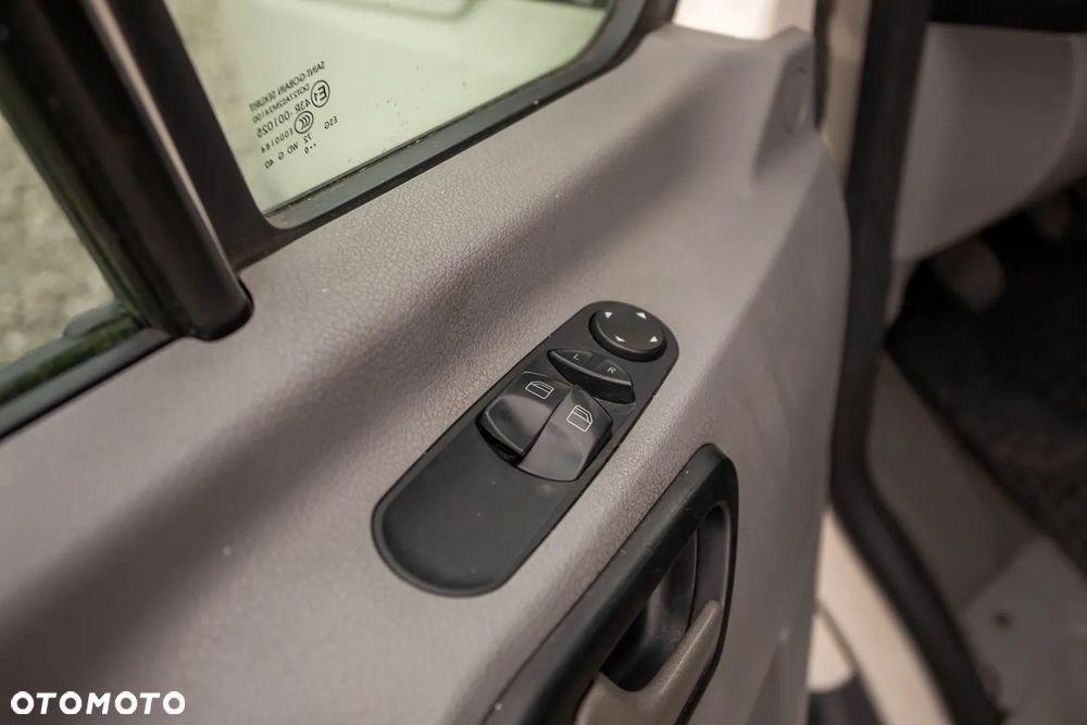 Volkswagen Crafter - 17