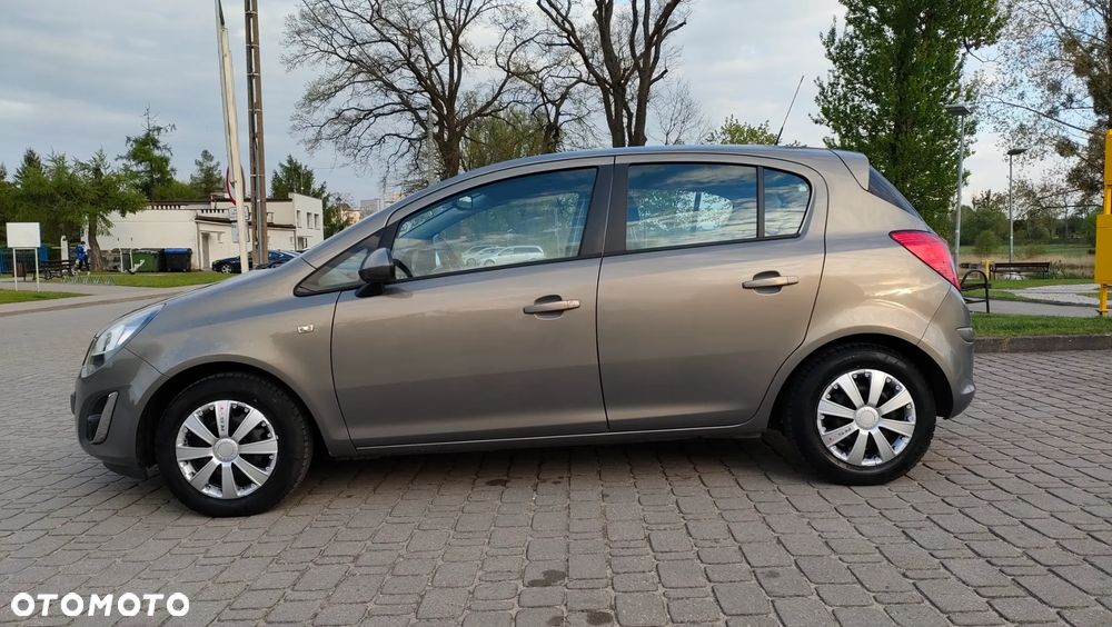 Opel Corsa 1.4 16V Innovation - 7