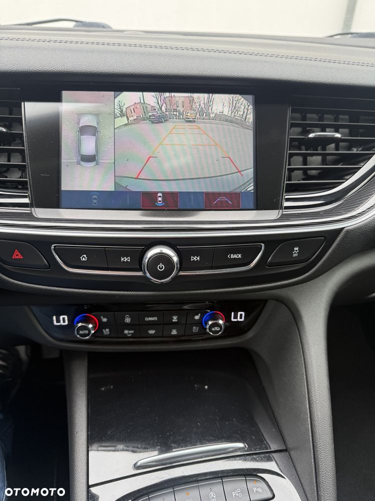 Opel Insignia 2.0 Direct Inj Trb 4x4 Business Innovation - 22