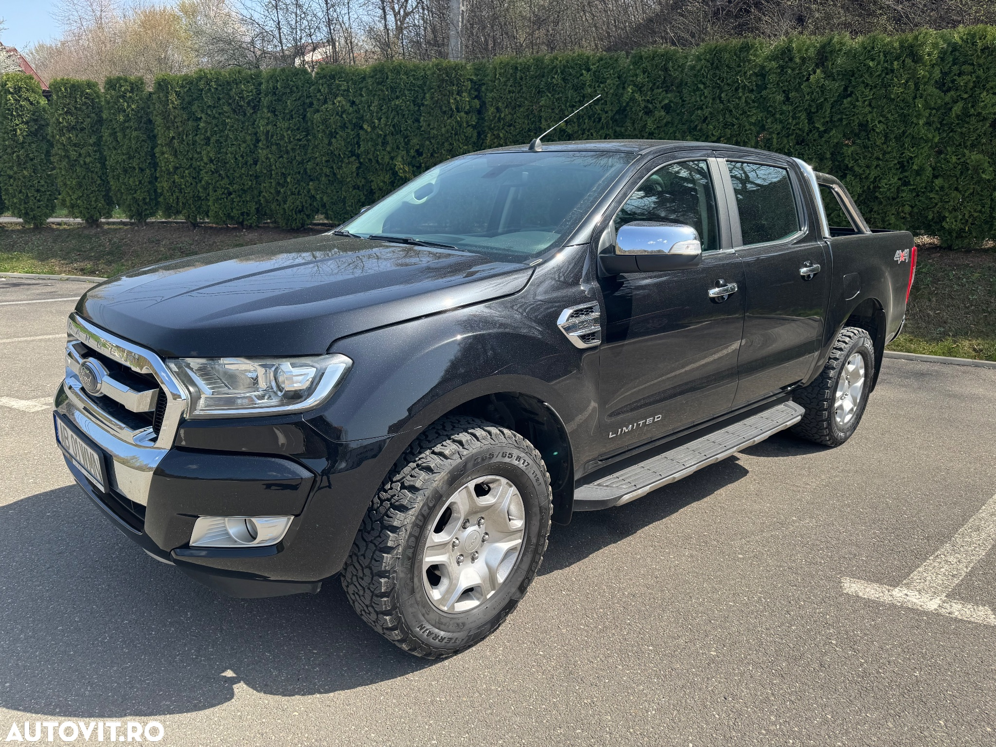 Ford Ranger Pick-Up 2.2 TDCi 4x4 Cabina Dubla LIMITED Aut. - 6