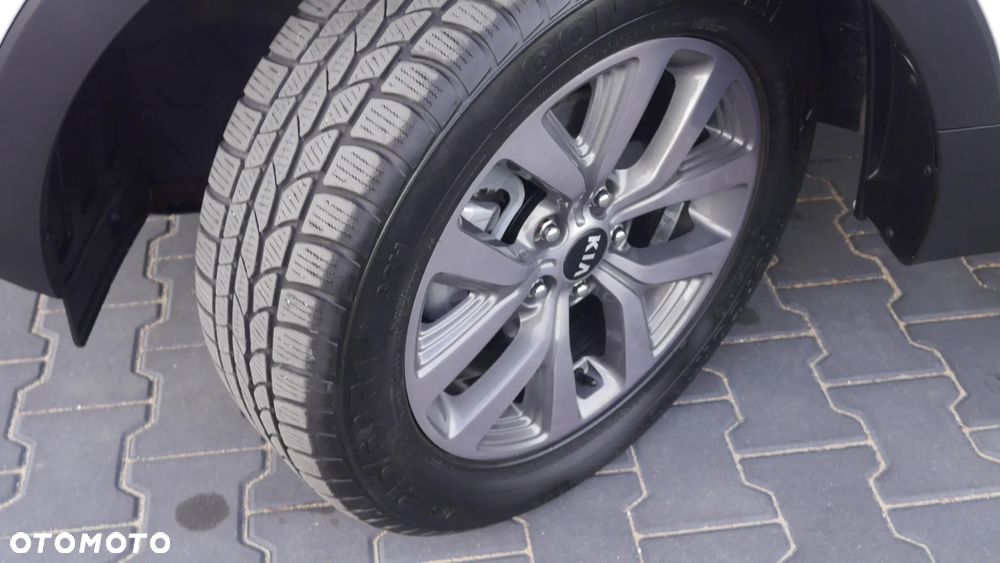 Kia Sportage 1.7 CRDI 2WD Dream-Team Edition - 16