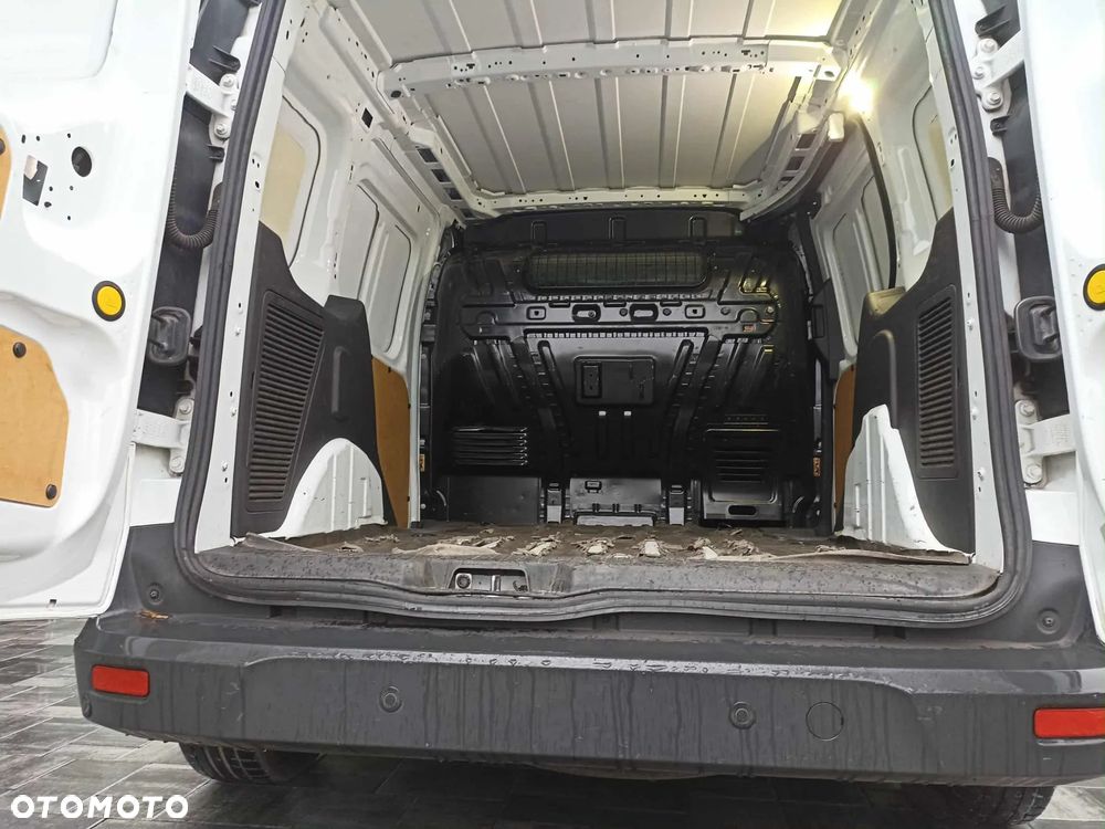Ford Transit Connect - 12