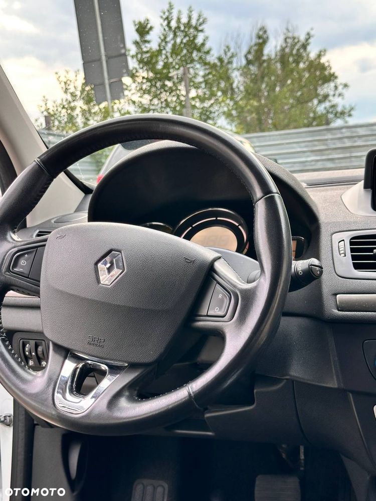 Renault Megane - 18