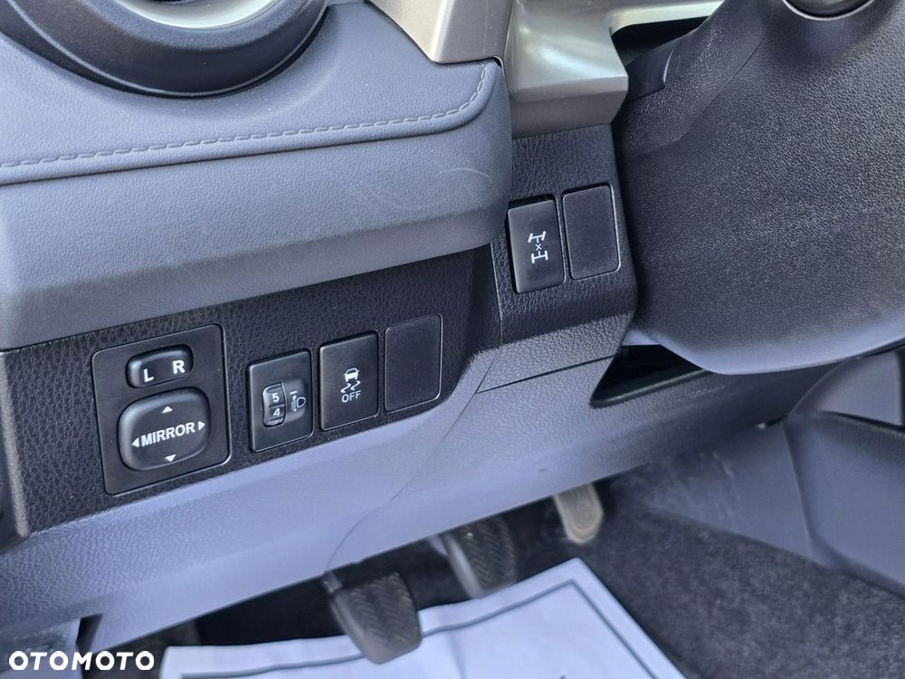 Toyota RAV4 2.0 D-4D 4x4 Comfort - 13