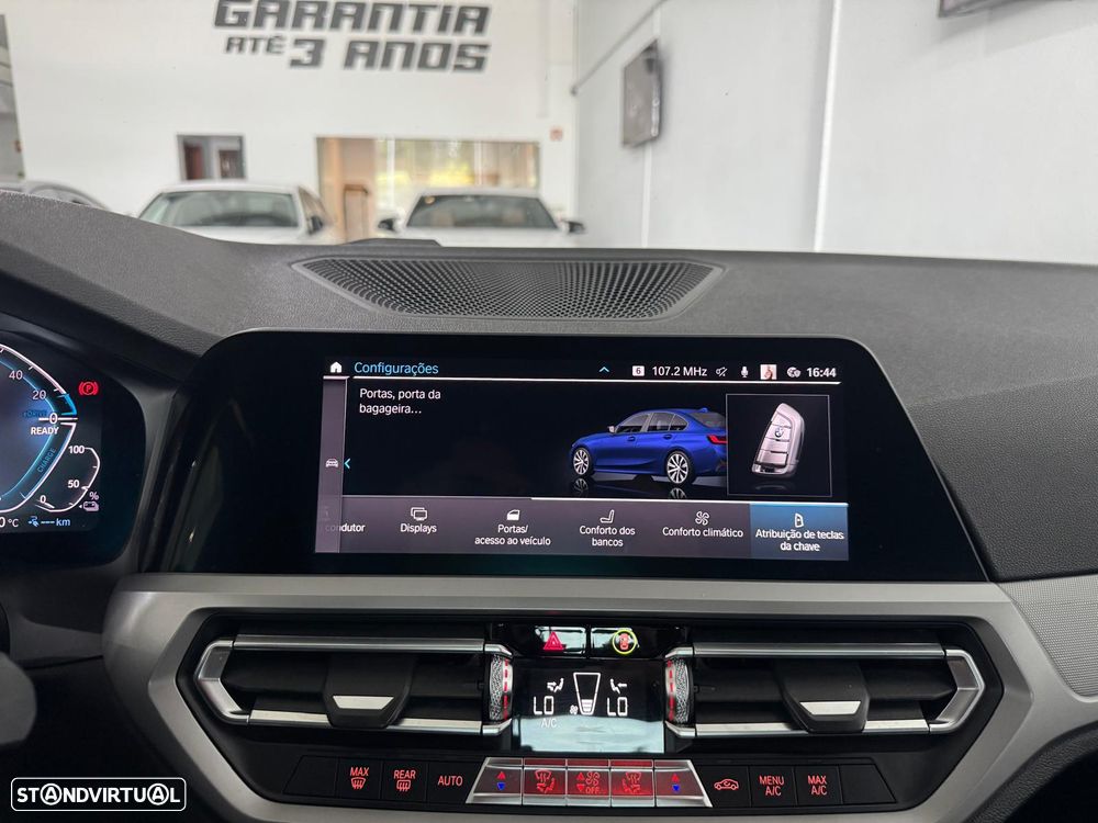 BMW 330 e Pack M Auto - 38