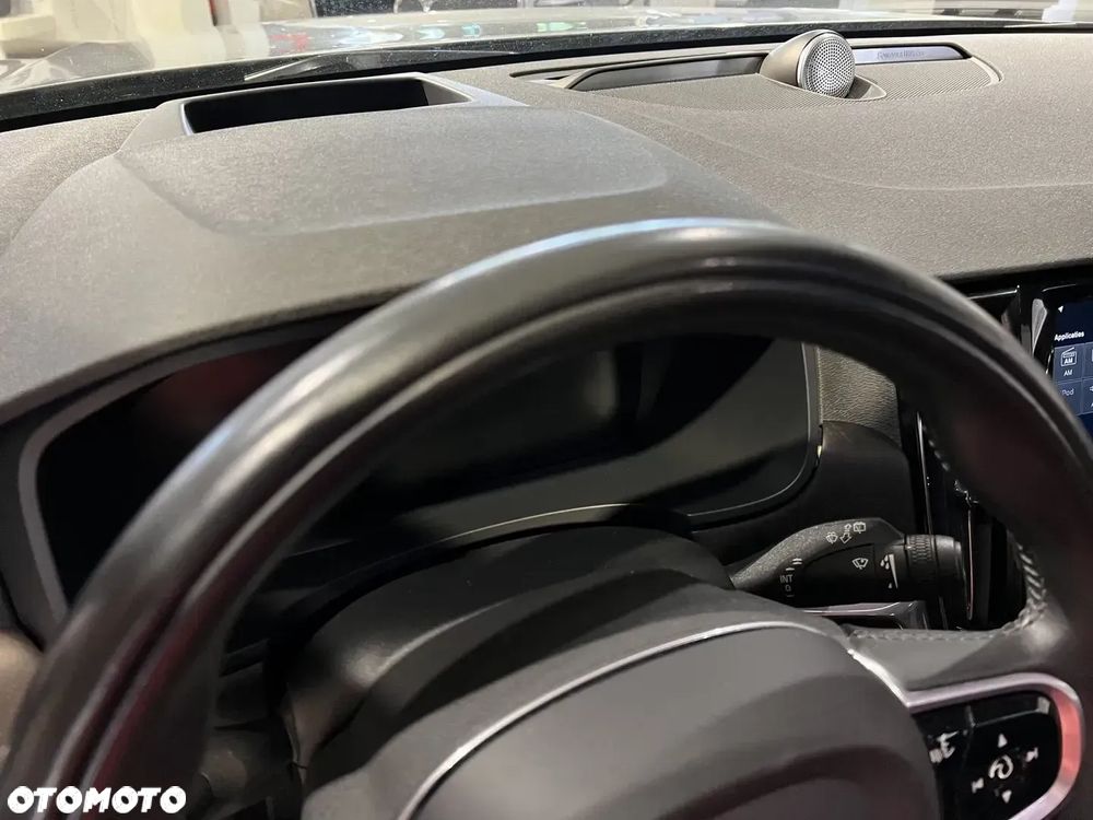 Volvo V90 Cross Country D5 AWD Geartronic - 12