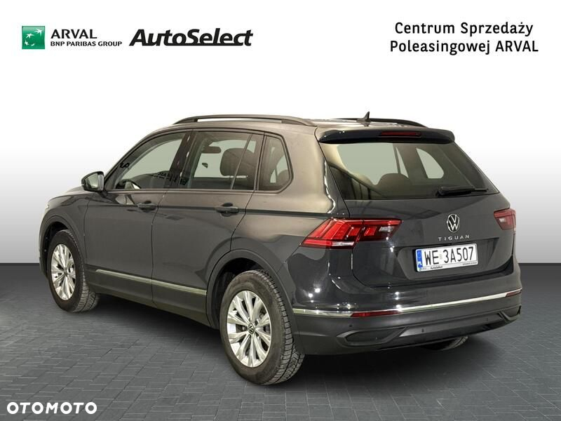 Volkswagen Tiguan - 3