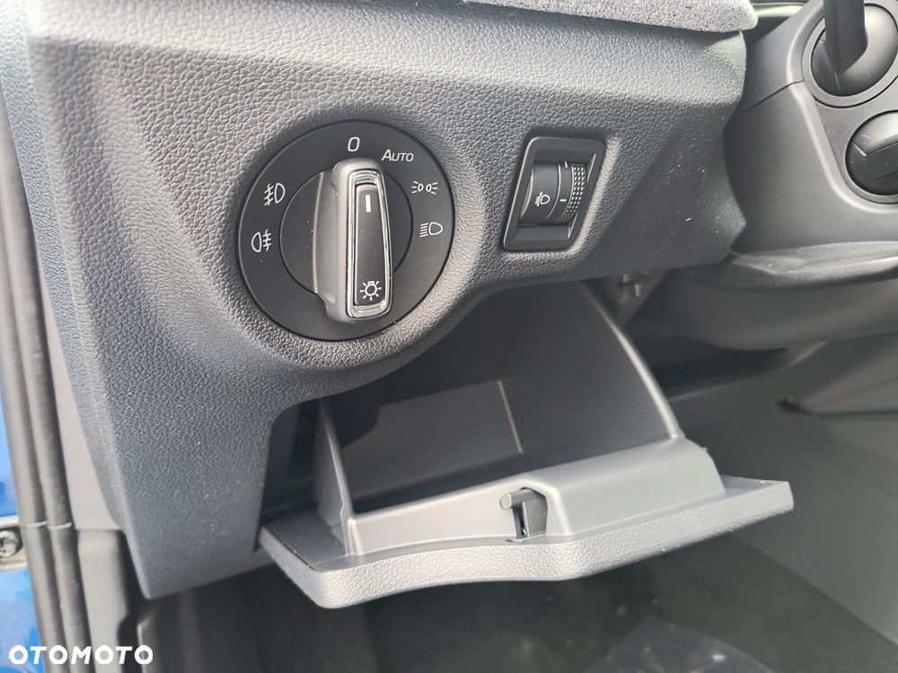 Skoda Scala 1.0 TSI Drive DSG - 25
