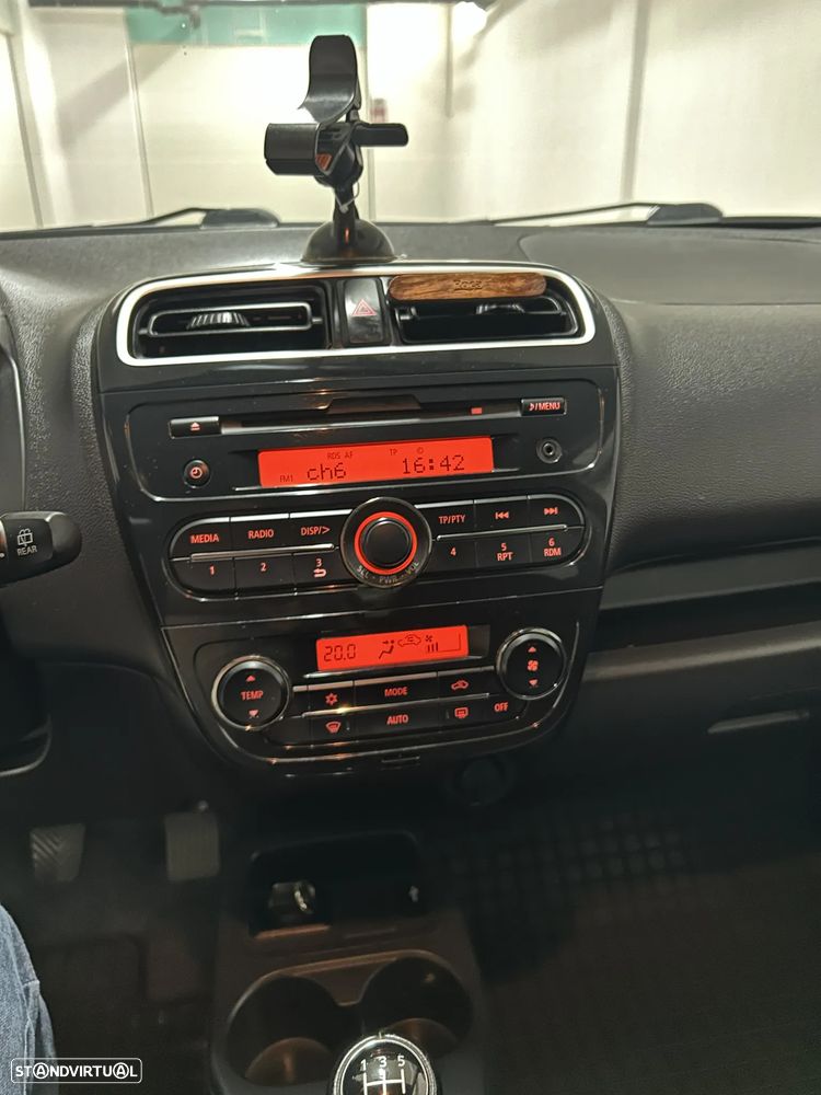 Mitsubishi Space Star 1.2 Intense Connect Edition - 13